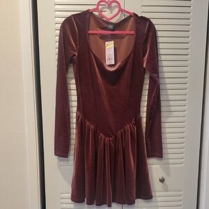 Wild Fable Velour Wine Long Sleeve Dress